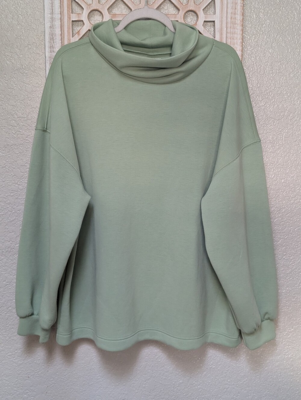 Old Navy Bounce Fleece Funnel Neck Sweatshirt Mint Green Womens LG Soft Comfy